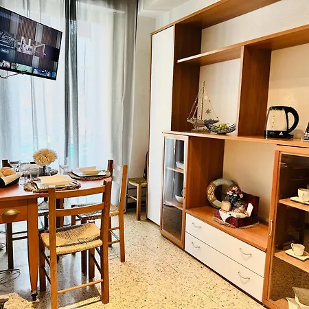 Piccolo Rifugio By Anbra --- With Parking And Free Wifi Διαμέρισμα